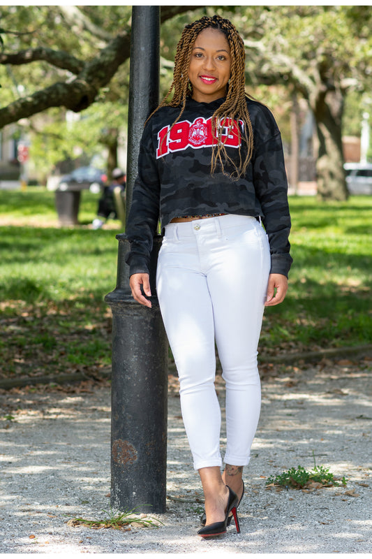 1913 Chenille Camo Crop Hoodie Pullover